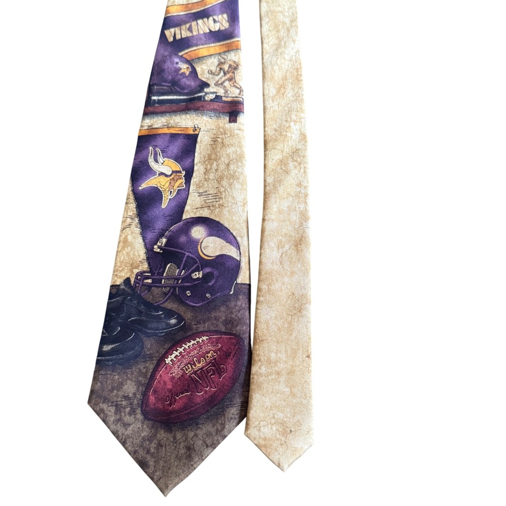 Eagles Wings NFL Minnesota Vikings Silk Necktie‎ Football Helmet